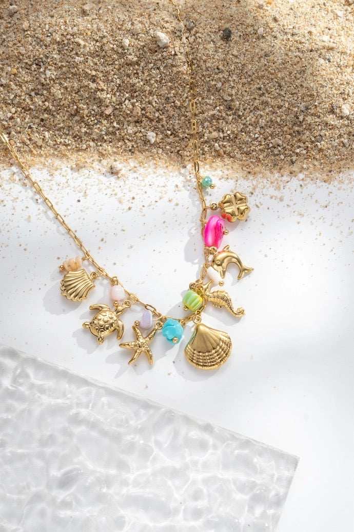 Beach charm ketting - goud