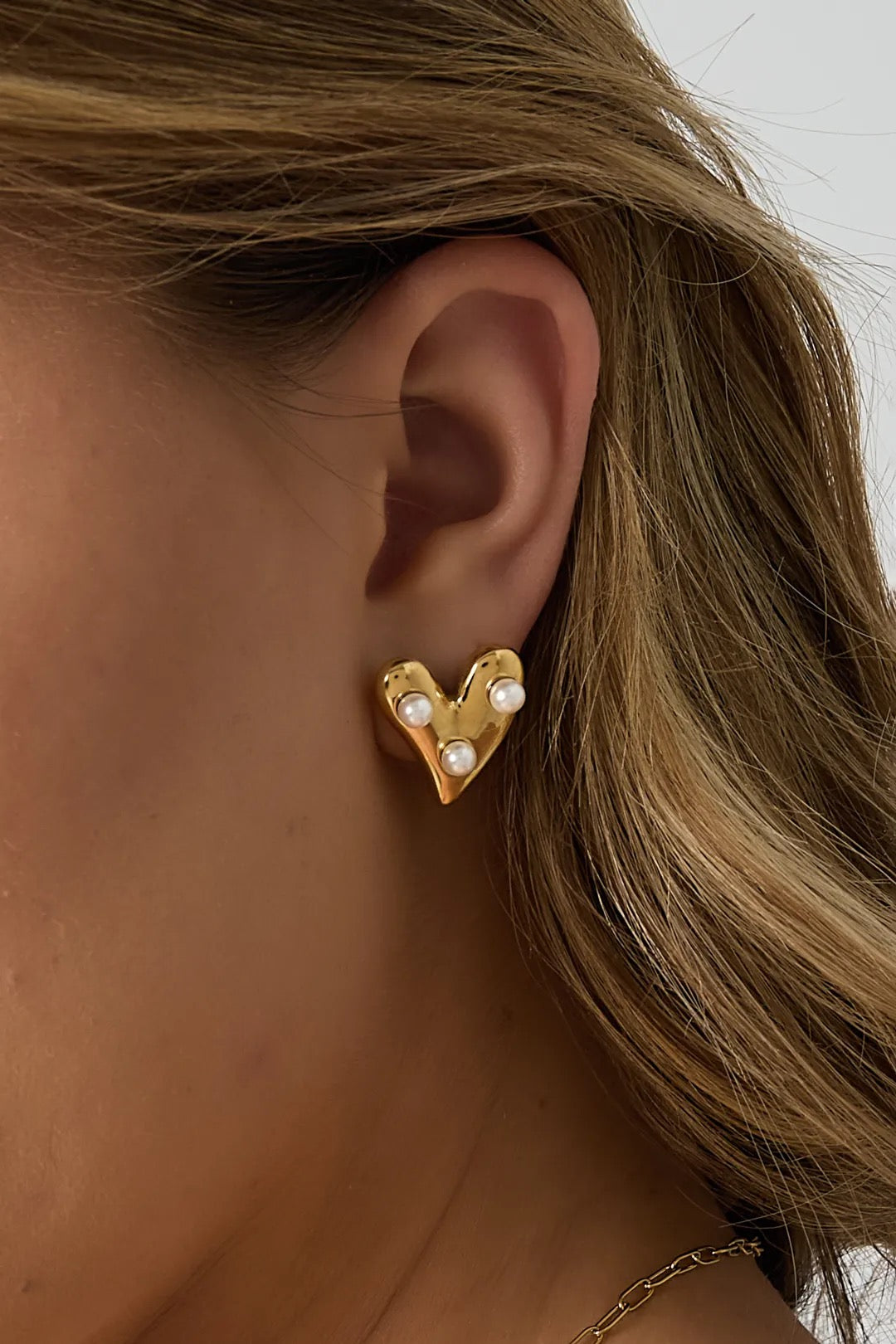 Heart studs oorbellen - goud