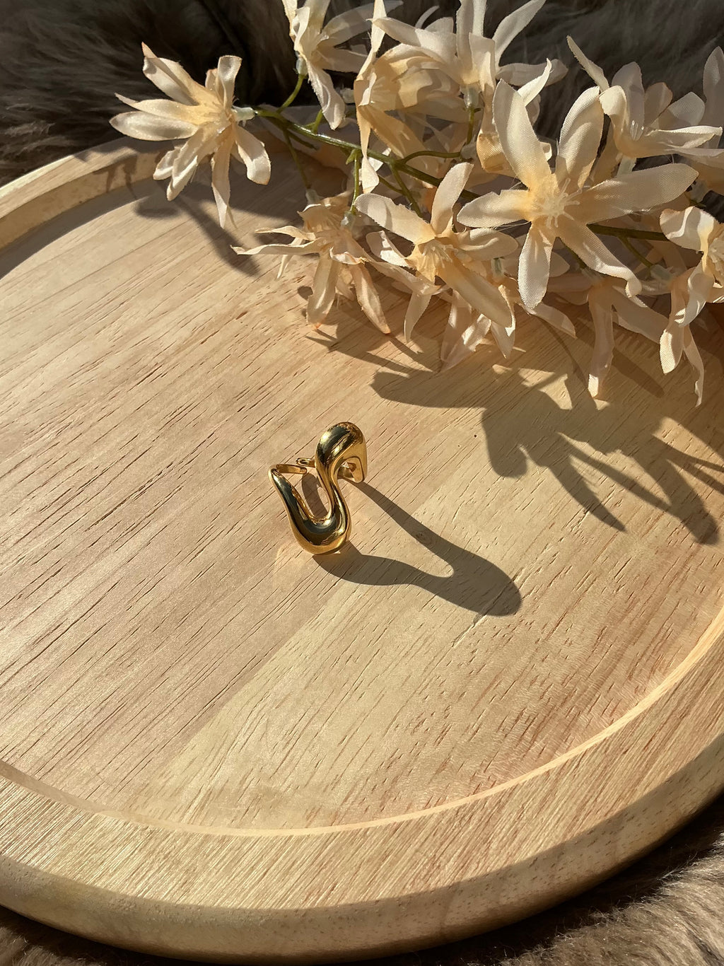 Wavy ring - goud